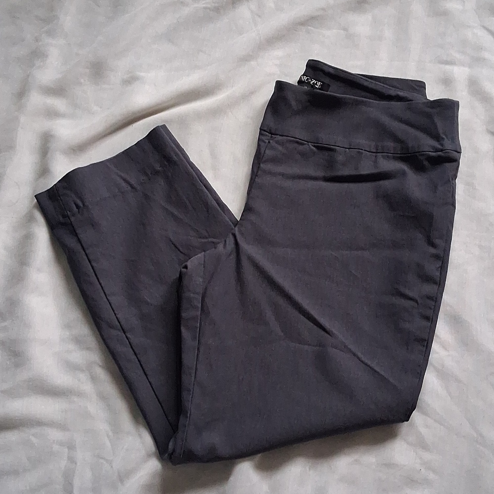 Nic+Zoe dark navy straight-leg pants